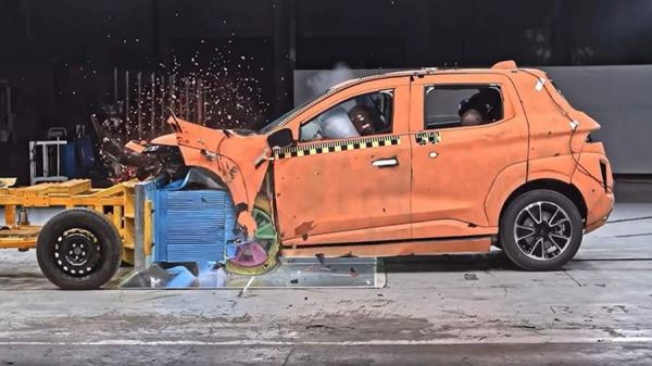 «Кама» показала краш-тест российского электрокара «Атом»
