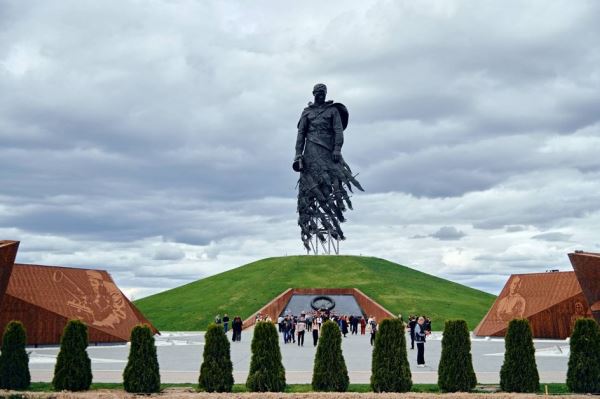 Хуснуллин объявил о запуске движения по М-9 «Балтия» до Ржевского мемориала