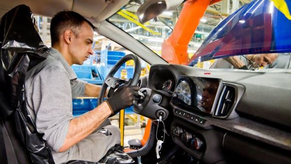 АвтоВАЗ готовит к продажам новую дешевую «Ладу», которая лучше «Гранты»
