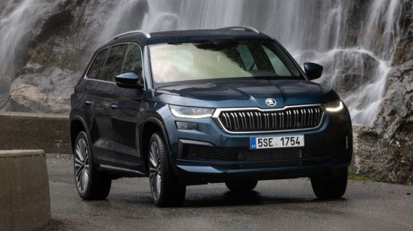 В продажу вернулся привычный семейный кроссовер Skoda, который выпускали в России