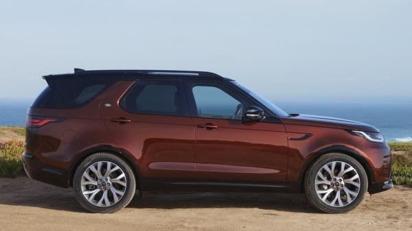 Land Rover Discovery обзавелся парой новых версий