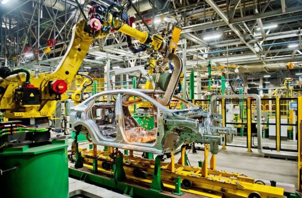 «Автостат»: автопром России вырос на 10% за январь-апрель