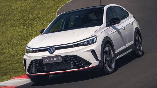 Прошла премьера GTS-версии Volkswagen Nivus: кроссовер сняли на фото