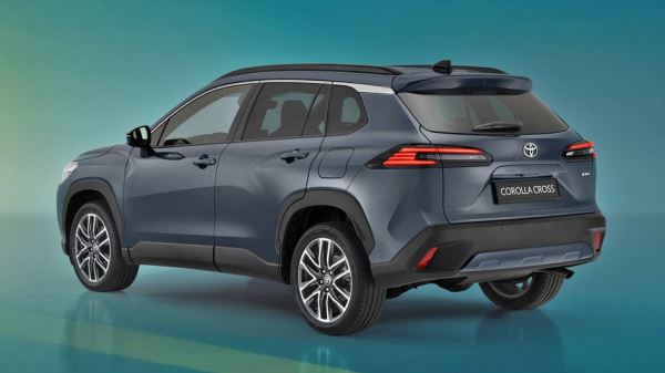 Почти RAV4: представлена обновленная Toyota Corolla Cross