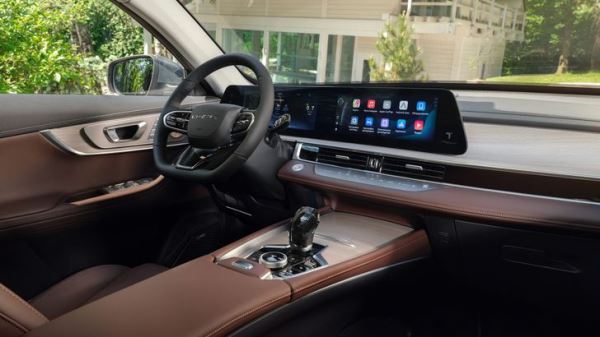 В России неожиданно подорожали четыре популярных кроссовера Chery. Сколько они стоят