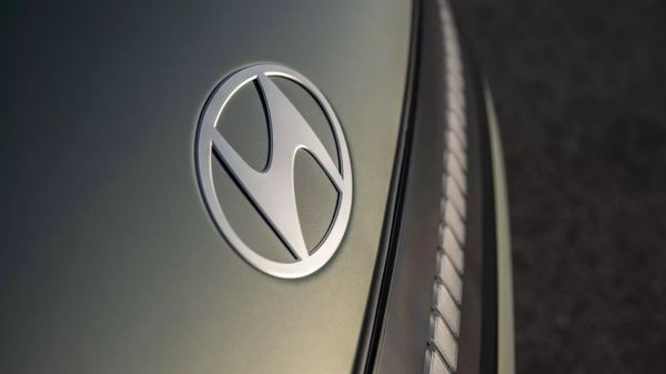 Пока «китайцы» тормозят, Hyundai готовится вернуться в Россию