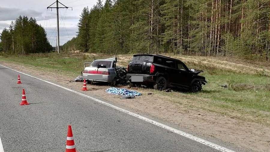 Два человека погибли и трое пострадали в ДТП в Кировской области