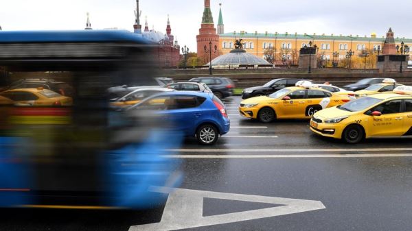 Такси подорожает в 1,5 раза из-за запрета на иностранные машины